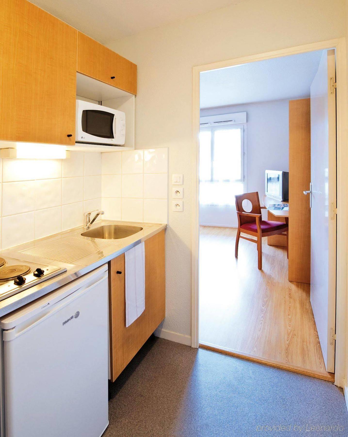 Sejours & Affaires Annecy Le Pont Neuf Lejlighedshotel Cran-Gévrier Eksteriør billede